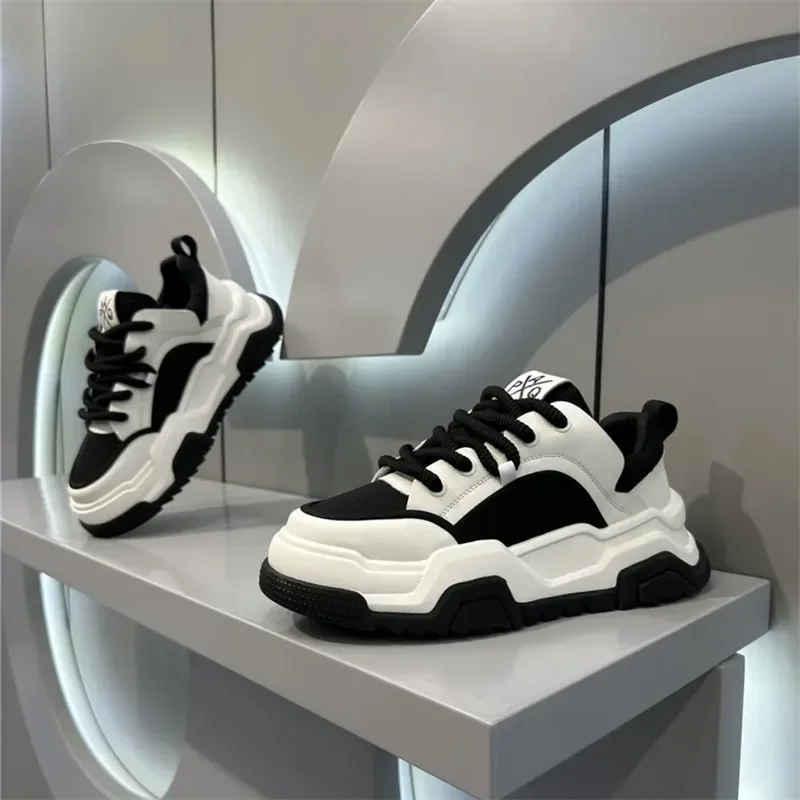 รองเท้าผ้าใบผู้ชายสไตล์ดีไซเนอ - Mens Fashion Trainers 2025 บทวิจารณ์และราคา