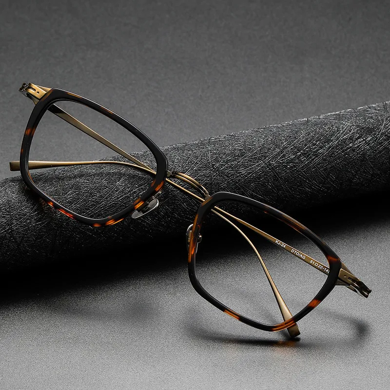 กรอบแว่นตาทรงเหลี่ยมไทเทเนียมแ - Men'S Fashion Glasses 2026 บทวิจารณ์และราคา