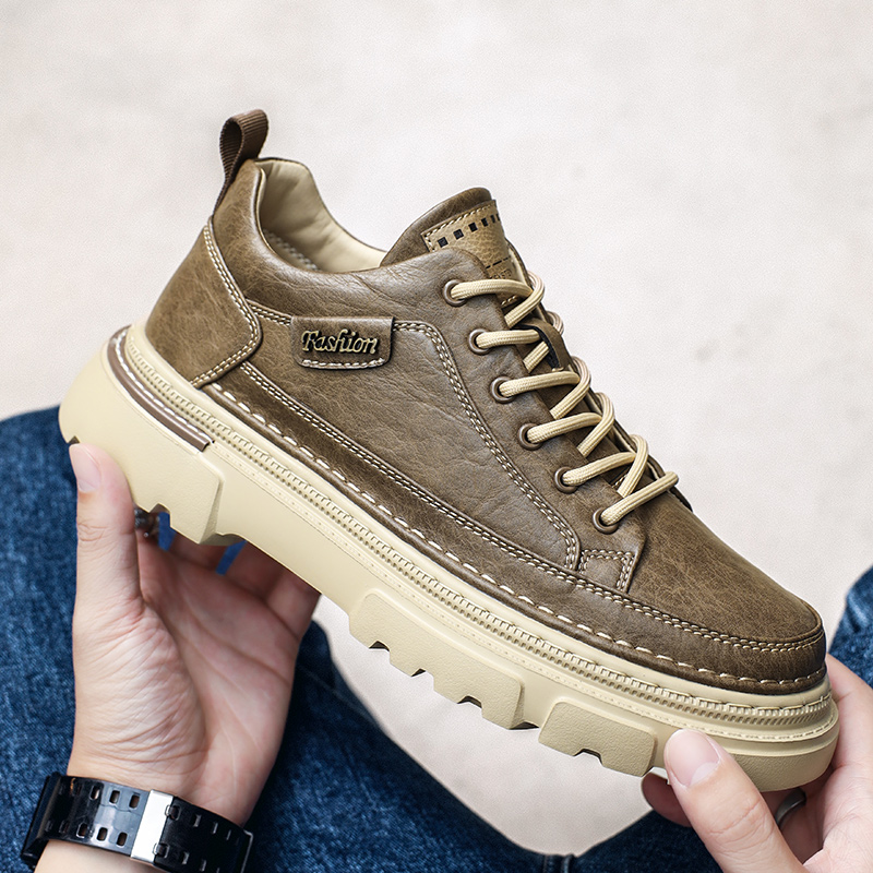 รองเท้าเดินปี 2025 สำหรับผู้ชา - Mens Fashion Trainers 2025 บทวิจารณ์และราคา